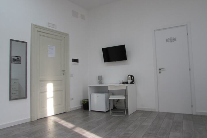 Room 30 of 71