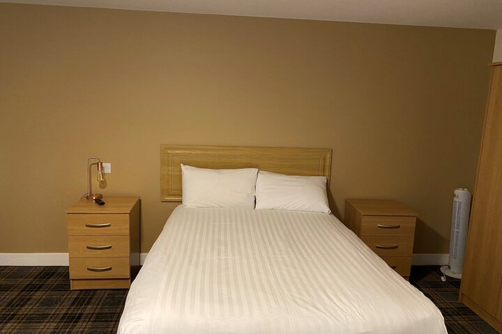 Room 31 of 80