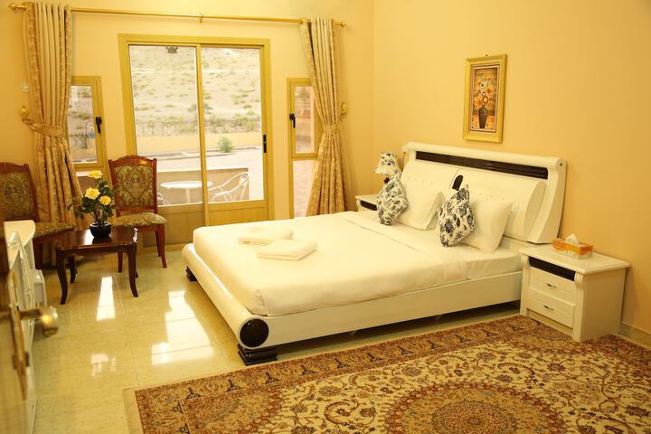 Room 7 of 26