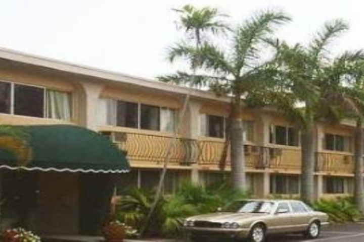 Image of HOLLYWOOD BEACH GOLF RESORT