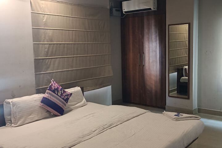 Room 10 of 57