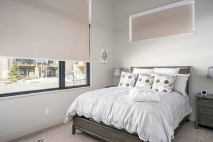Room 18 of 29