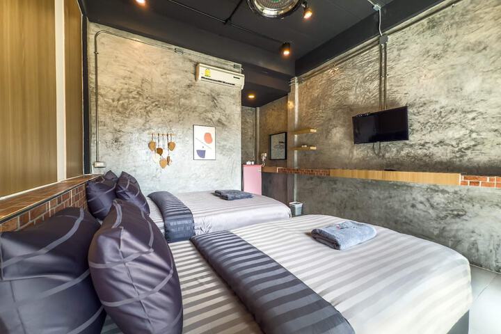 Room 29 of 57