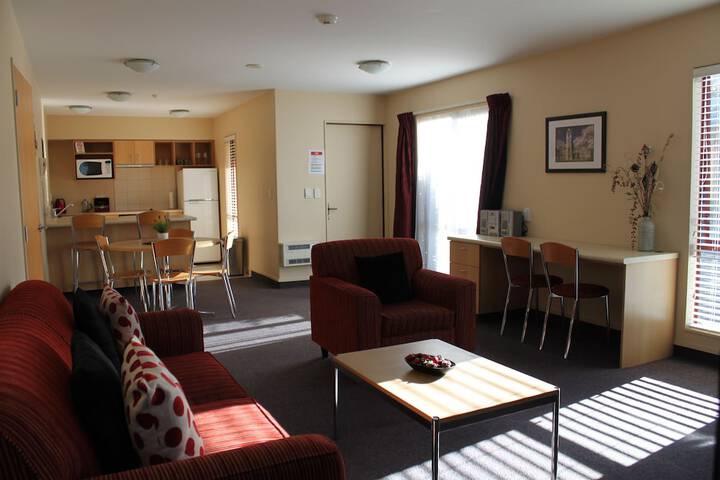 Room 32 of 51
