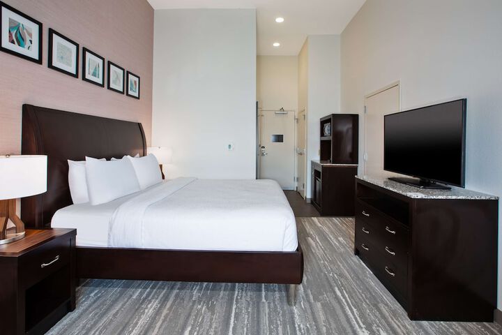 1 King Bed with Chair (6 of 6)