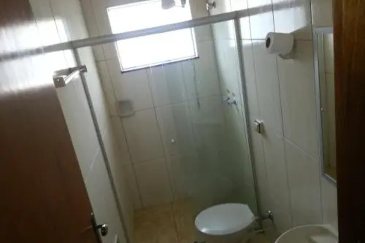 Room 9 of 24