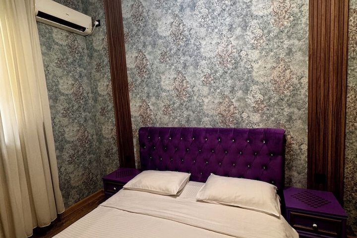 Room 27 of 45