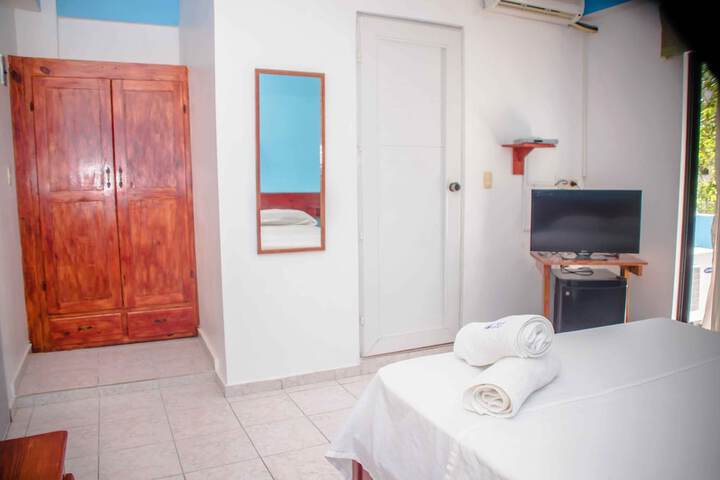 Room 9 of 51