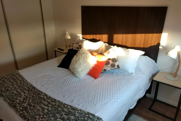 Room 3 of 16