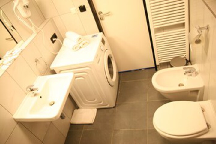 Room 29 of 275