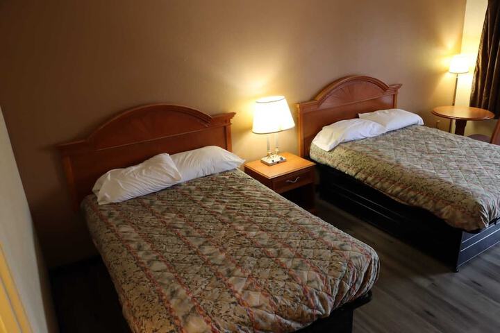 Room 16 of 43