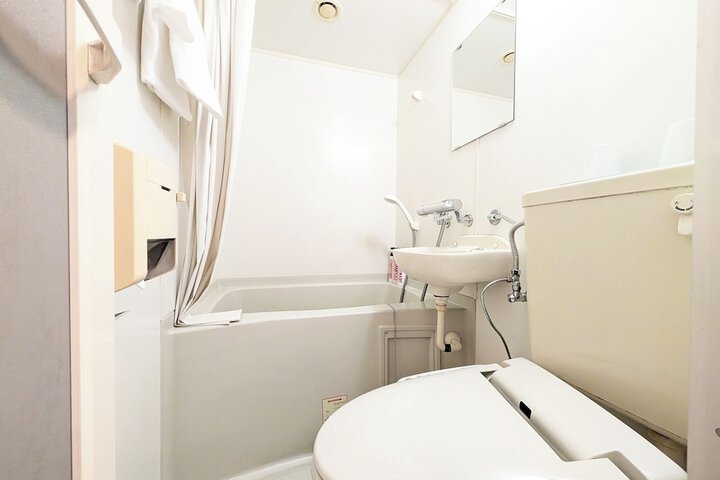 Clean Restrooms