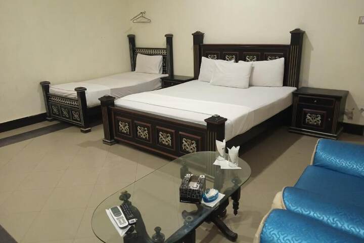 Room 5 of 24