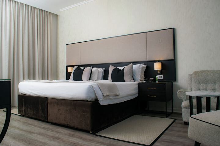Room 45 of 93
