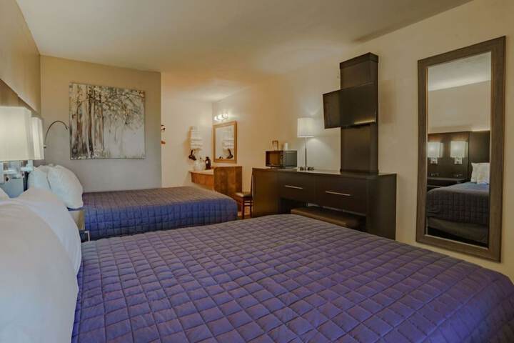 Room 27 of 111