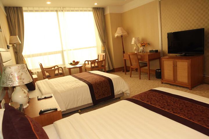 Room 7 of 89