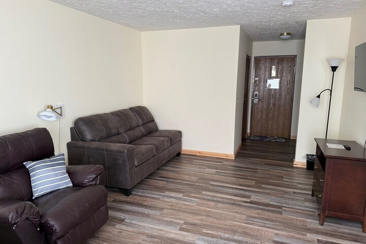 Room 10 of 15