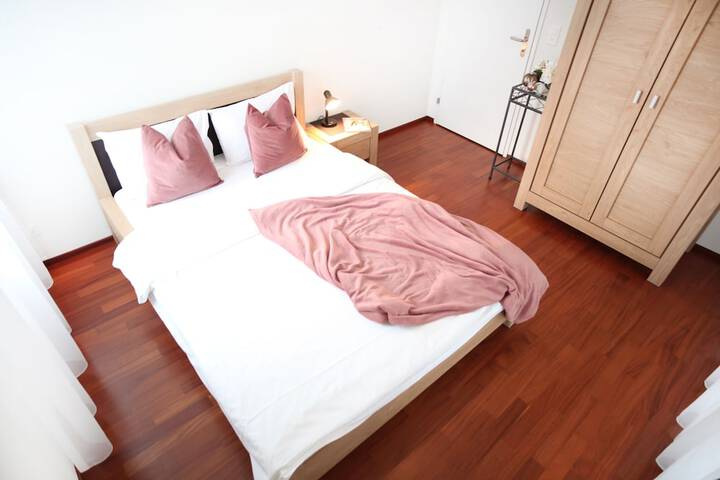 Room 20 of 38