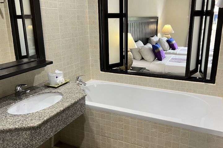 Bath Interior