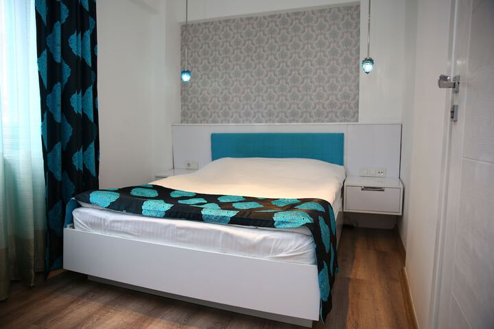 Room 15 of 41