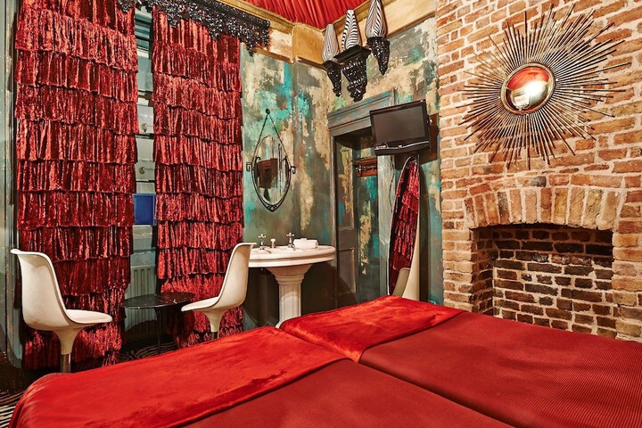 Bathroom Interior Photo