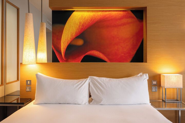 Room 74 of 260