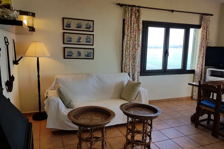 Room 3 of 17