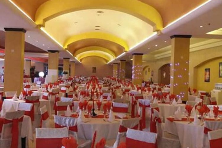 Food court