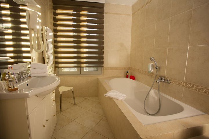 Bathroom Interior Photo