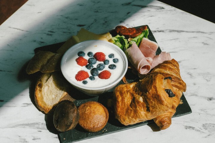 Breakfast/Coffee Service 24 of 28