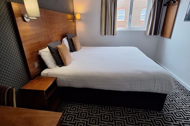 Hotel Interior 16 of 28