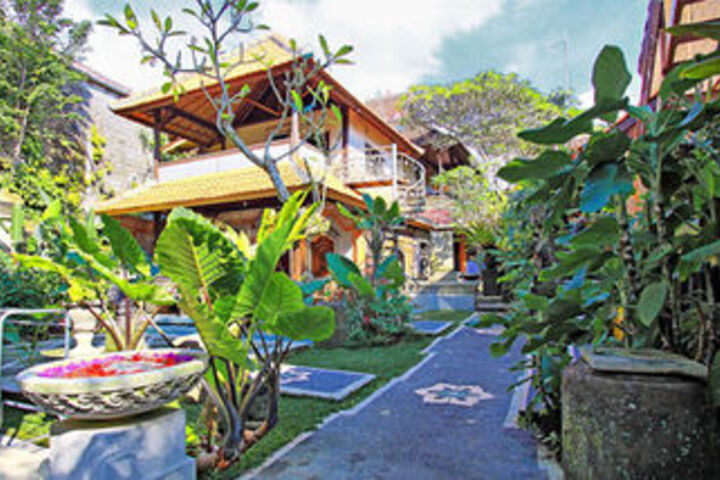 Hotel 33 of 110