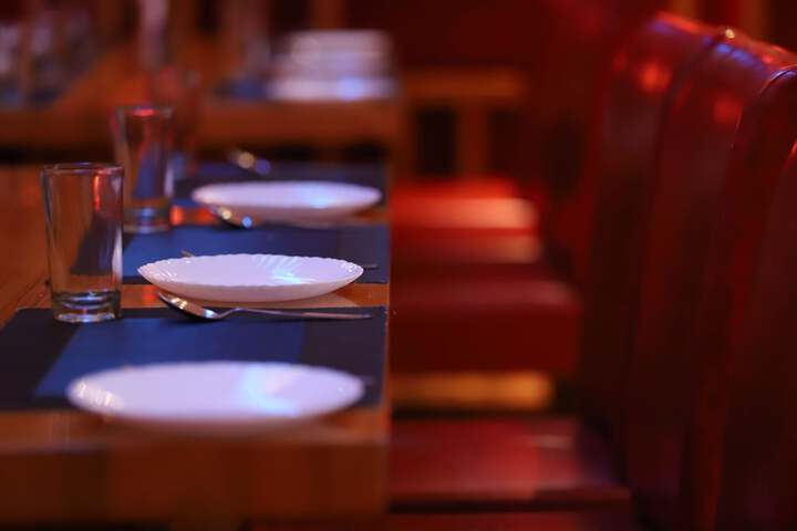 Dining 16 of 46