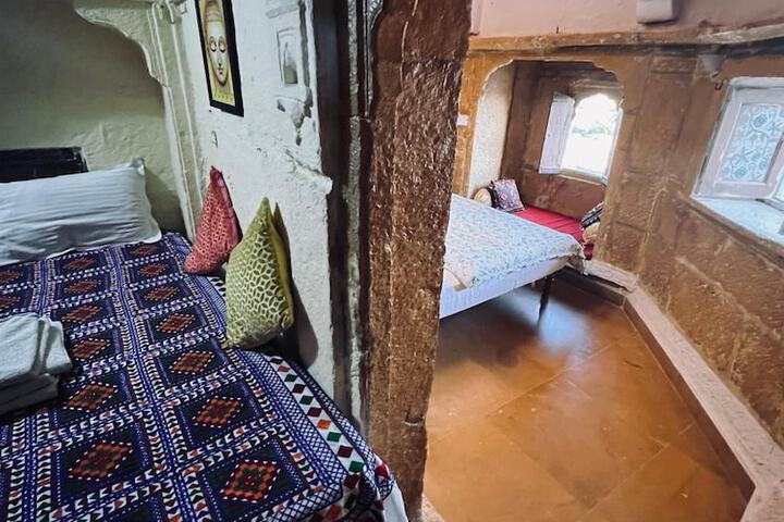 Room 17 of 54