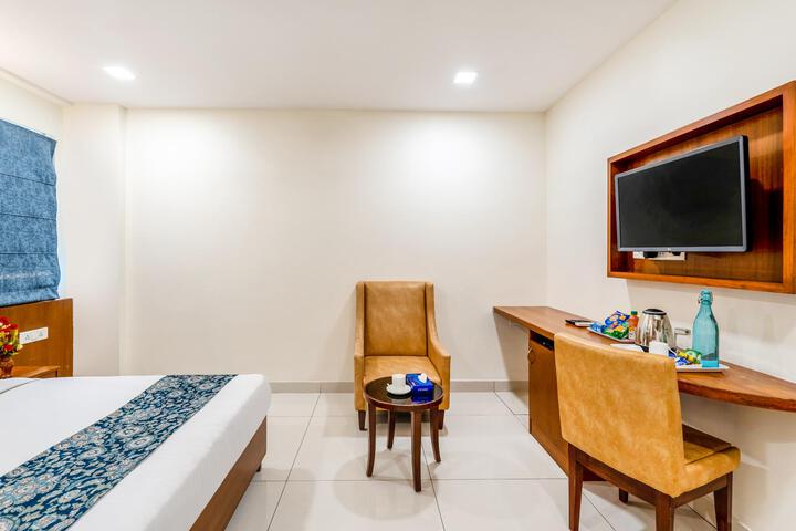 Room 2 of 13