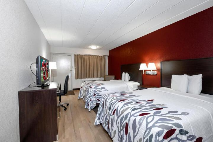 Deluxe 2 Double Beds (8 of 12)