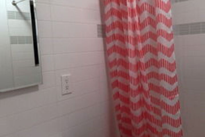 Room 3 of 7