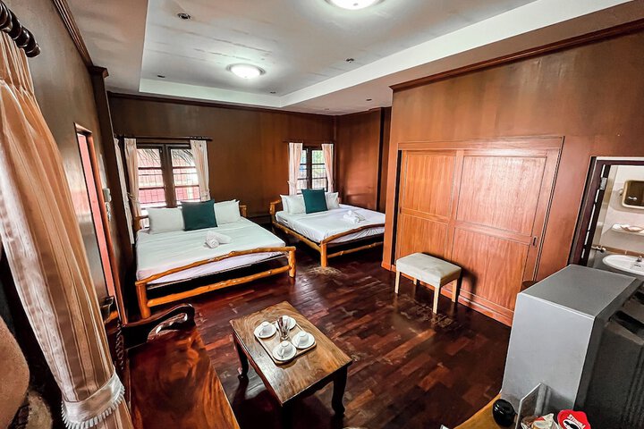 Room 19 of 113