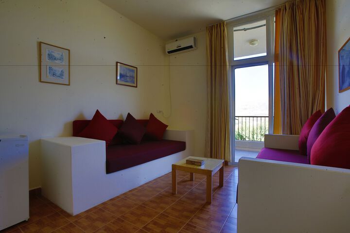 Room 18 of 42