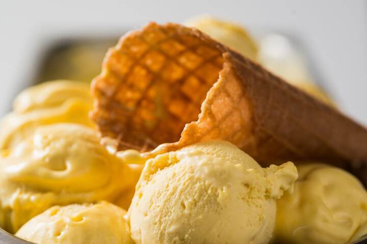 Lounge 187 of 341