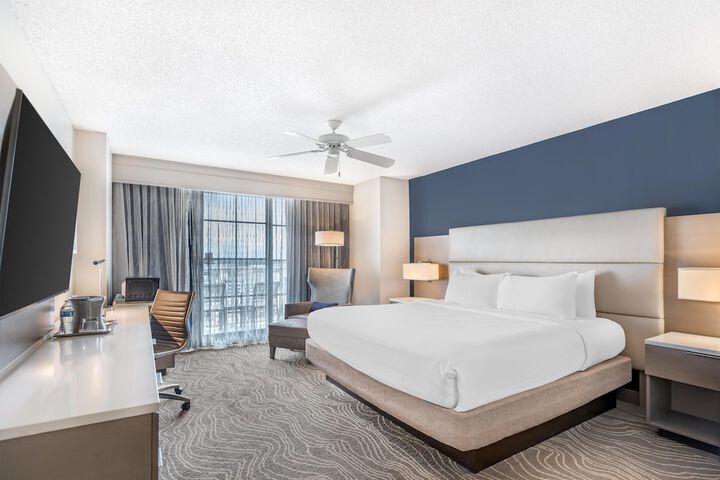 Room 53 of 175
