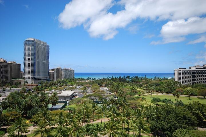 Beach/ocean view