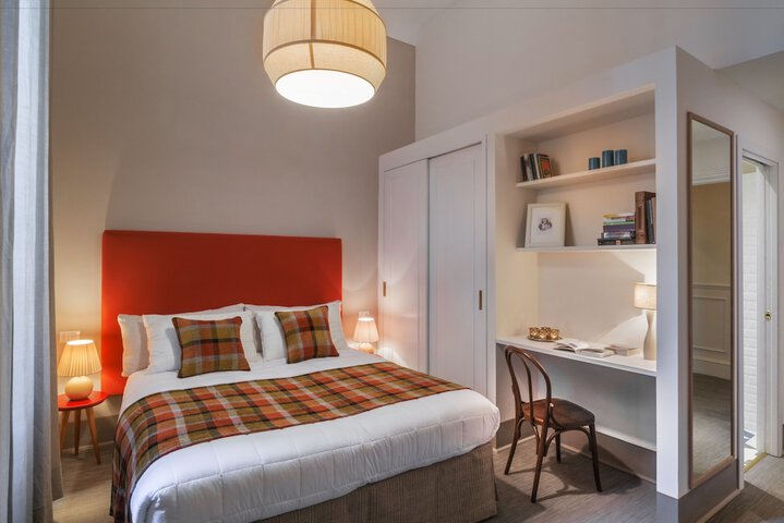 Room 17 of 29