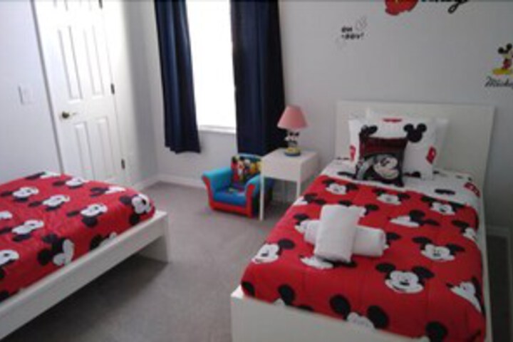 Room 17 of 24