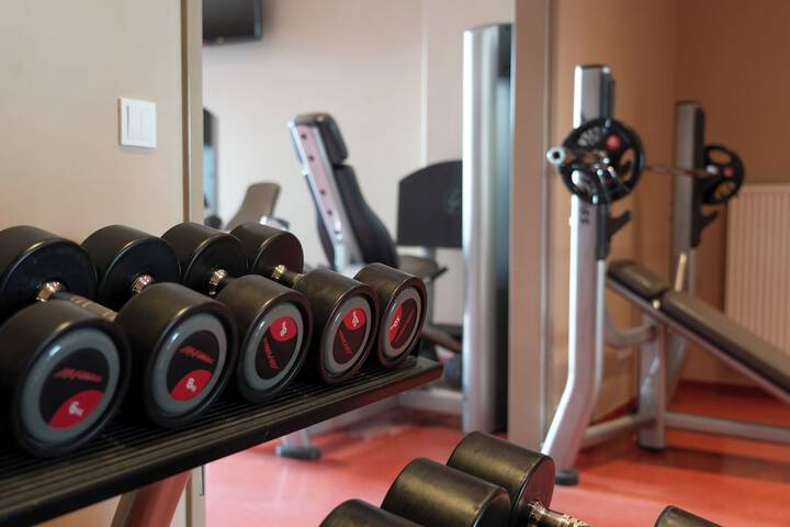 Health and Fitness 104 of 128