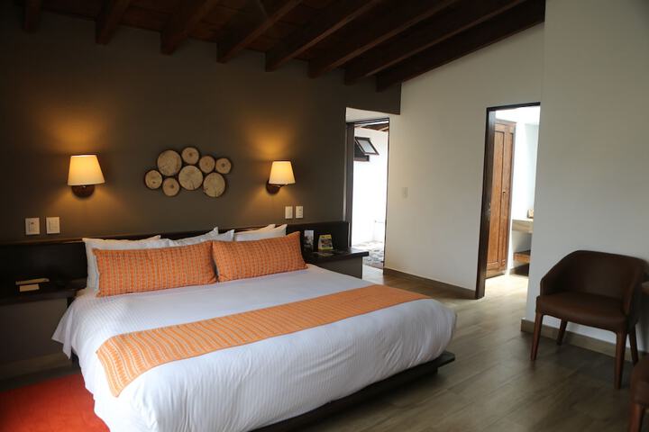 Room 15 of 131