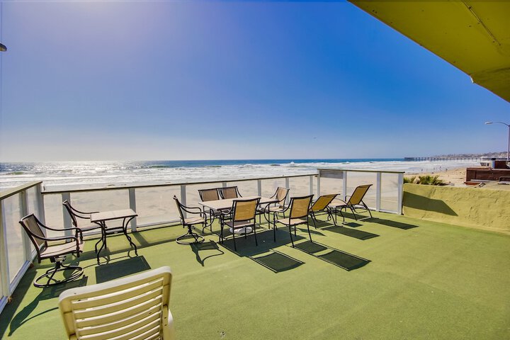 Beach/ocean view