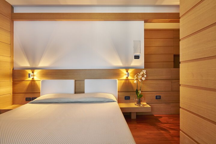 Room 5 of 46