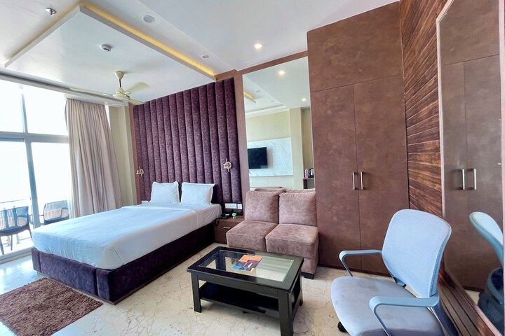 Room 29 of 100
