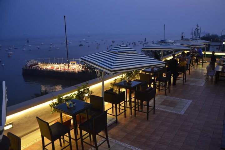Terrace/Patio 30 of 34